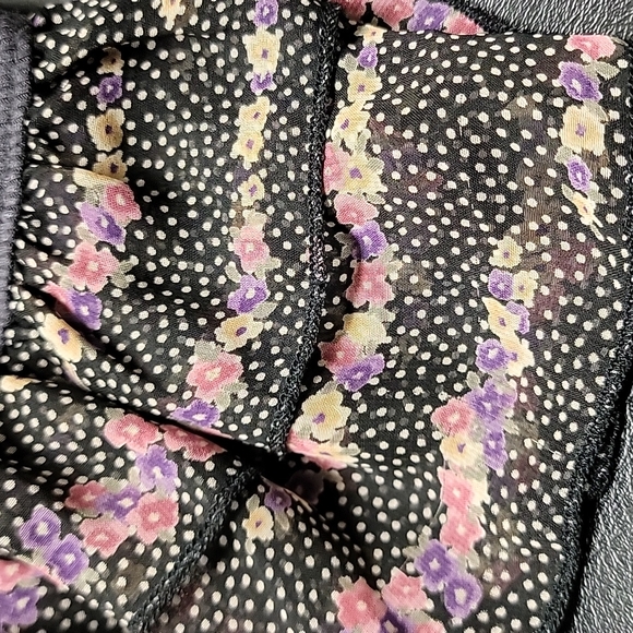 🍍Max Rave Ribbed Tank - Picture 8 of 11